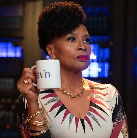 Jenifer Lewis is currently 65 years old of age.